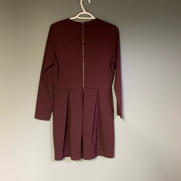Aritzia Dress - Picture 3 of 3